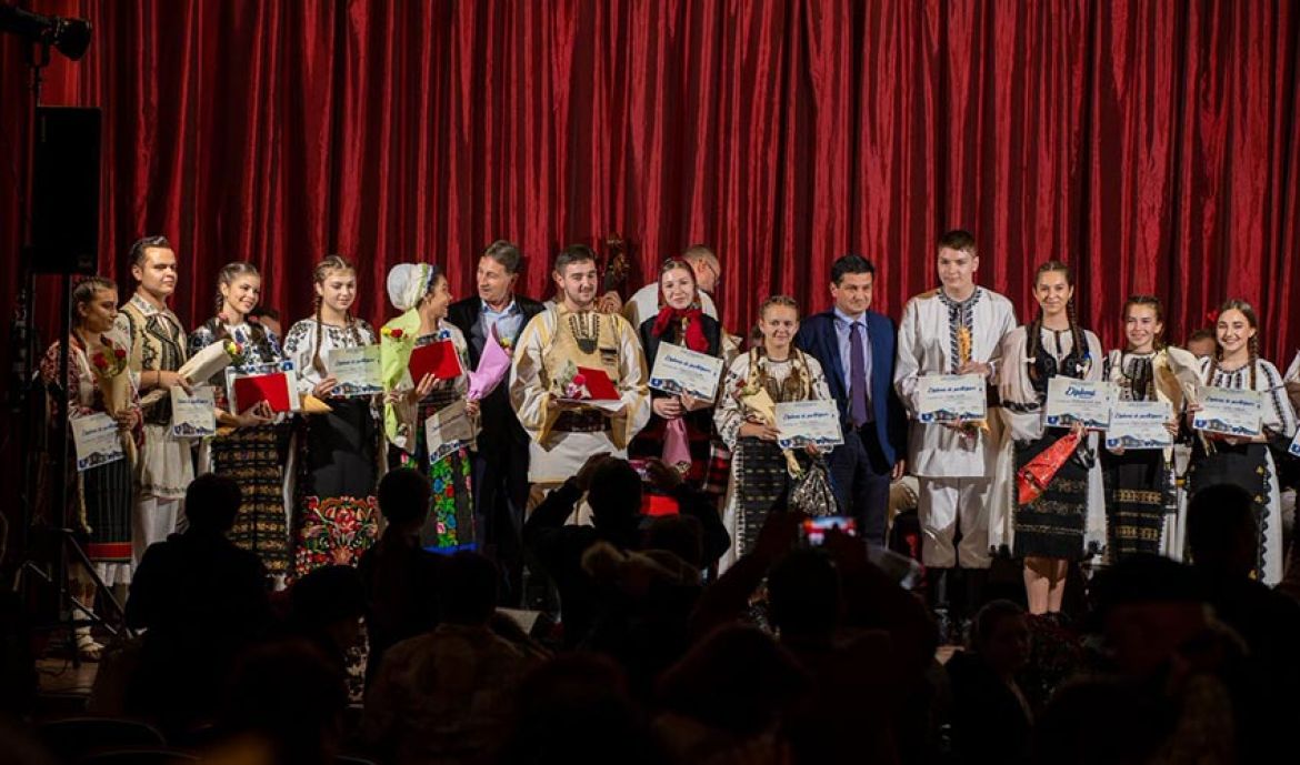 castigatorii_festivalului_mures_pe_marginea_ta_2022