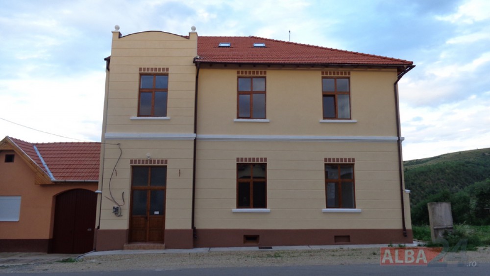 Casa artelor din deal