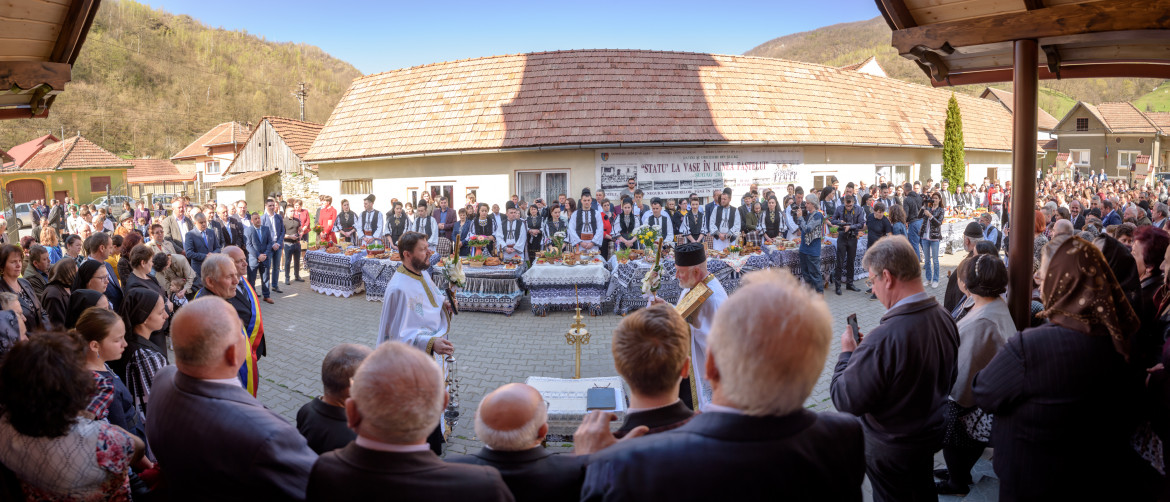 Statu’ la vase în Lunea Paștelui